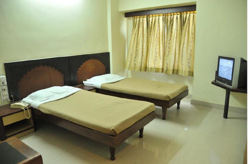 Balaji Residency Hotel Hyderabad Eksteriør billede